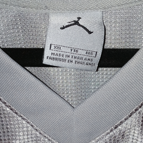 Jordan Sleeveless Jersey - Picture 2 of 2